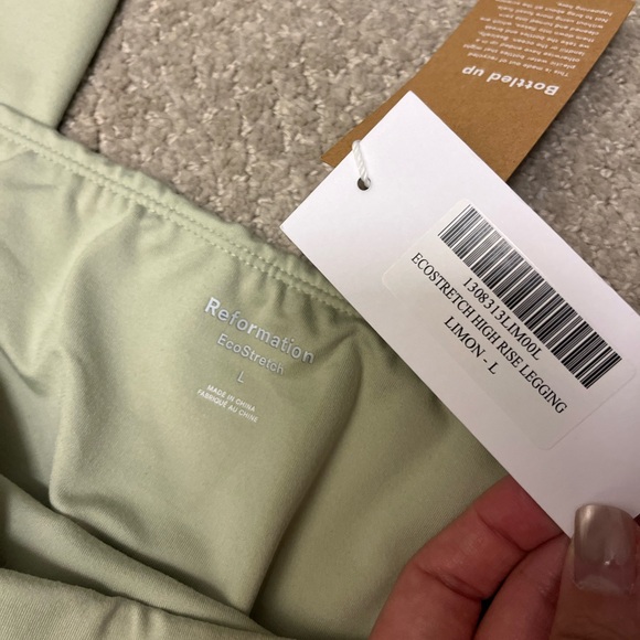 Reformation EcoStretch Light Green Leggings - Picture 3 of 5